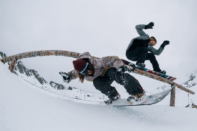 Mikkel Bang and Danny Davis in the Stash