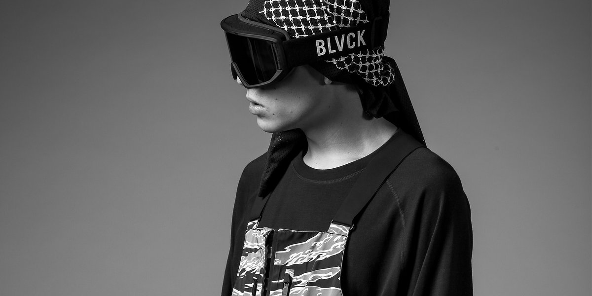 Blvck fashion, urban fashion, all black, streetwear