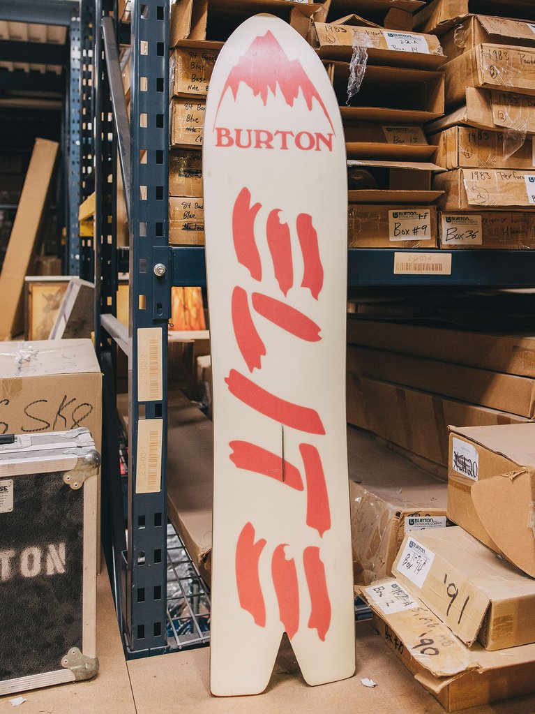 Iconic_Burton_Snowboards_Elite_2