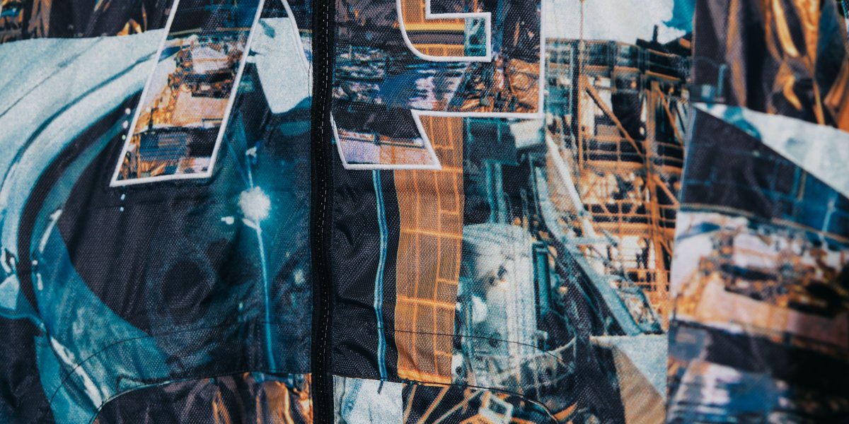 Burton博物館、Analogアウターウェアの功績