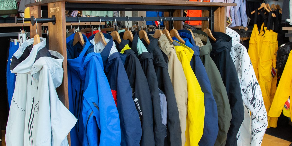 ストアスタッフが速攻でゲットしたスノーボードグッズ – Burton