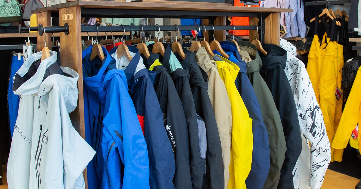 ストアスタッフが速攻でゲットしたスノーボードグッズ – Burton