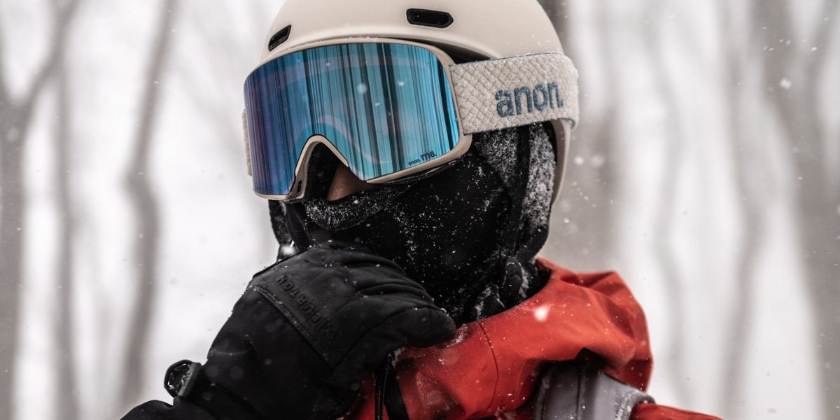 anon ヘルメット　ゴーグル Anon公式】スタッフ着用サイズ別ヘルメットのフィッティング