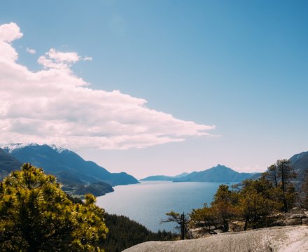 Enviro_HikingShoot_WhistlerBC_Blatt_7431のコピー.jpg